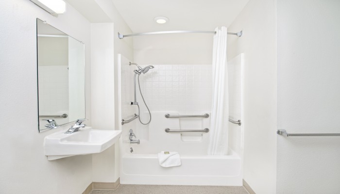 Welcome To Super 8 by Wyndham Sacramento Airport - Accessible Private Bathroom